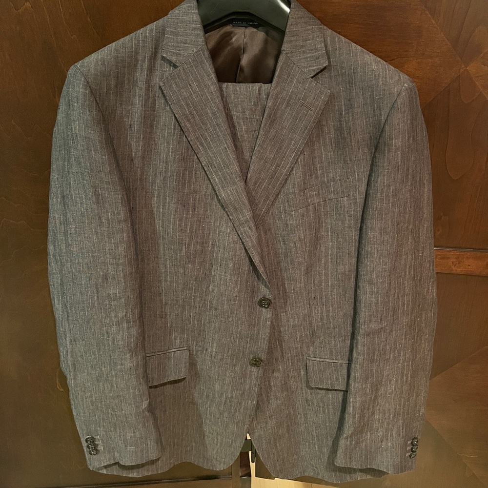 Banana republic suit